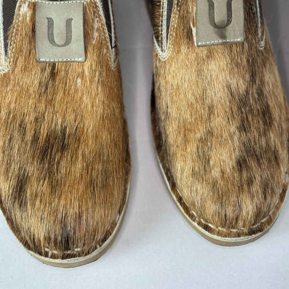 UWEZO Brown Cowhide Slip-On Shoes Size 9.5